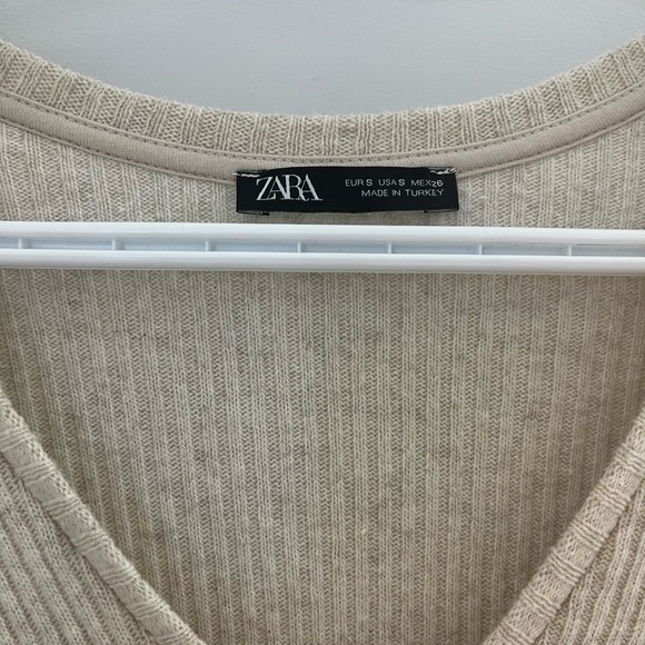 Zara Ribbed Dress - Picture 2 of 4